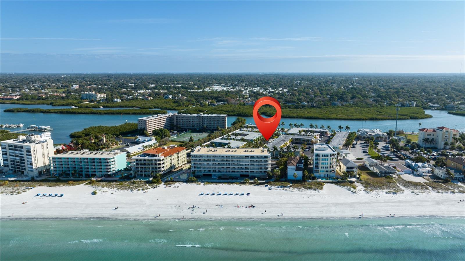 Image 29 of 37 For 19417 Gulf Boulevard A-108