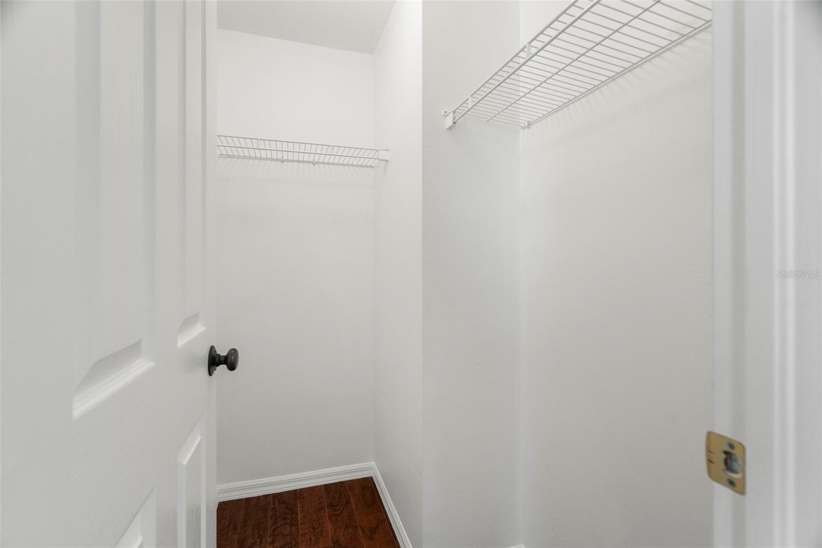 Listing photo id 29 for 834 Addison Drive Ne