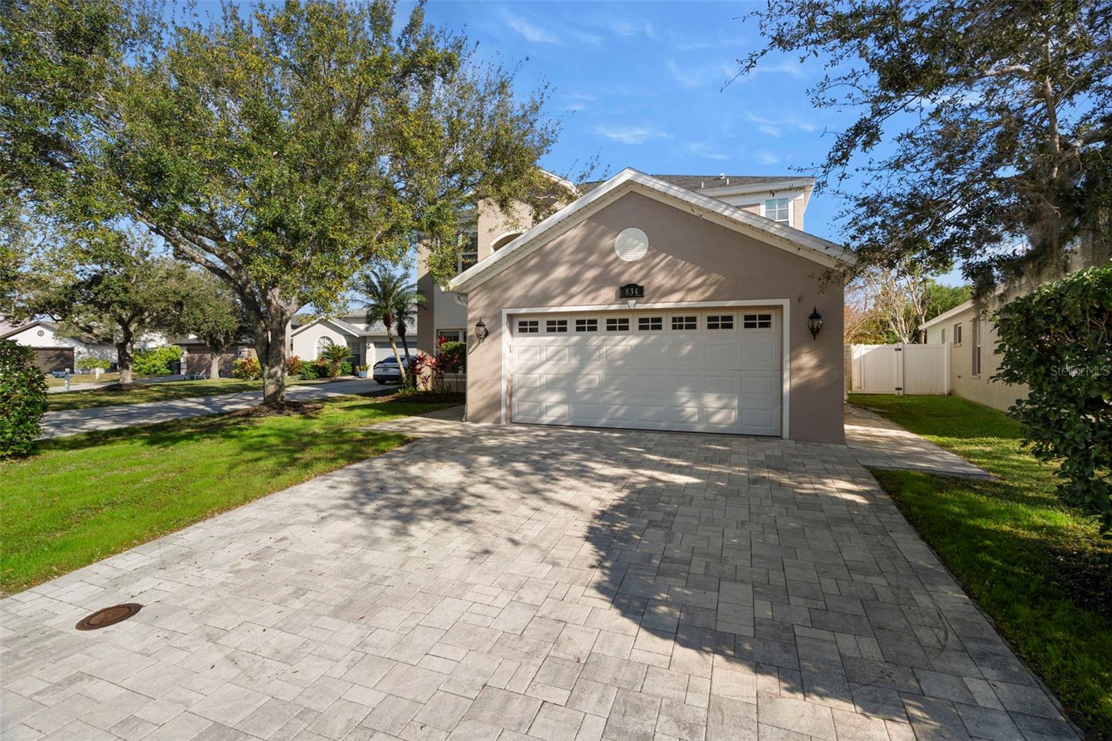 Listing photo id 48 for 834 Addison Drive Ne