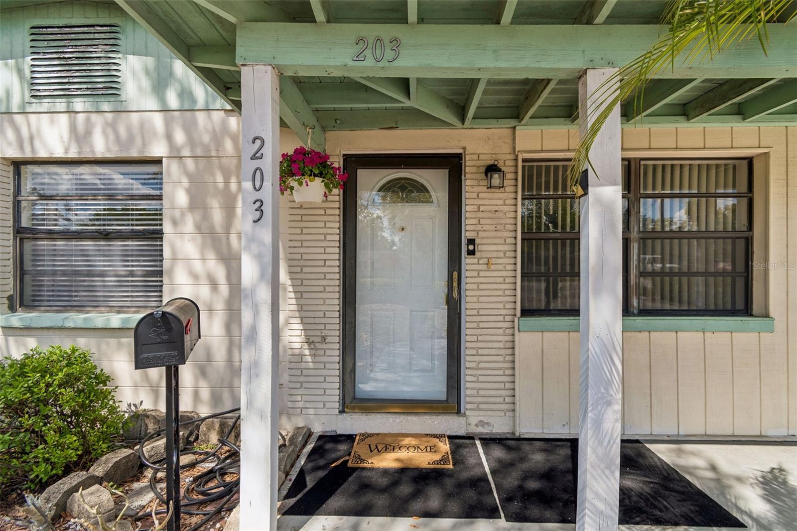 Image 4 of 34 For 203 Linebaugh Avenue