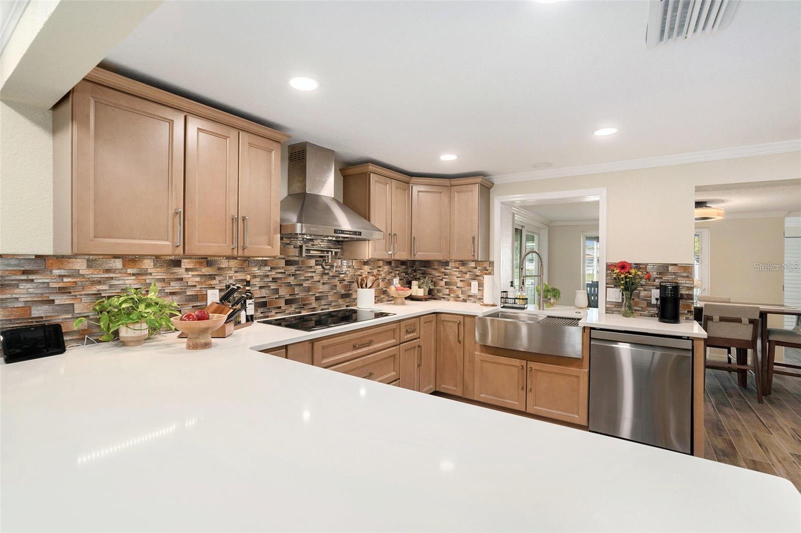 Image 7 of 21 For 13401 Neptune Drive