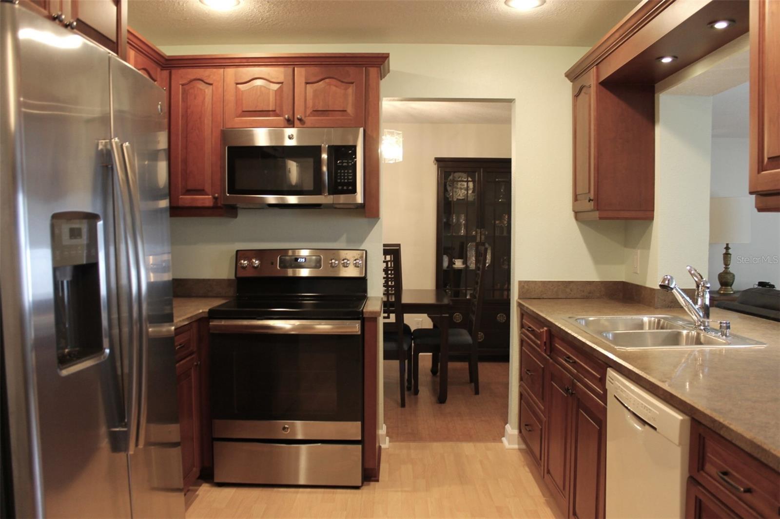 Image 5 of 44 For 9500 45th Way N