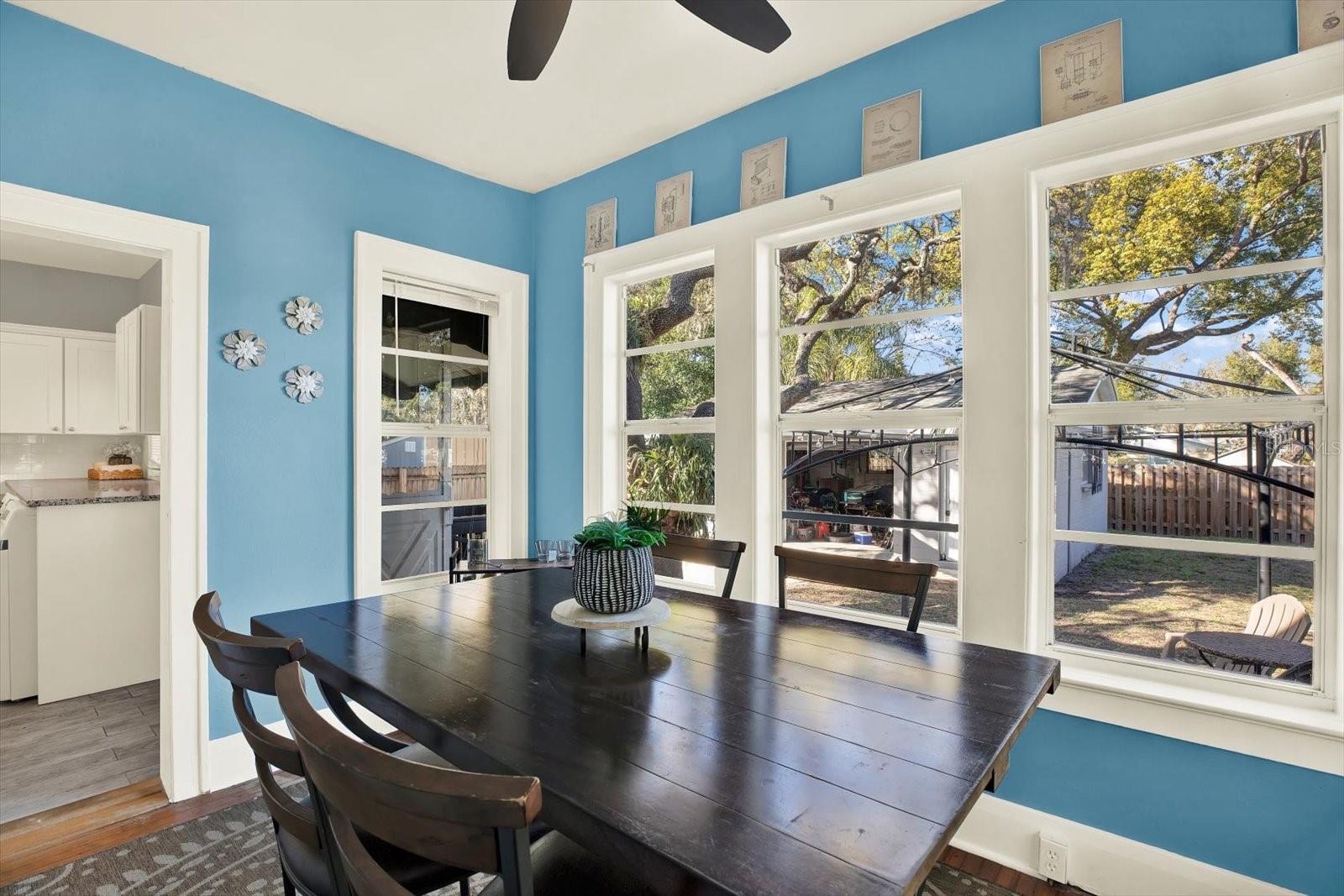 Image 10 of 26 For 1414 Paris Street