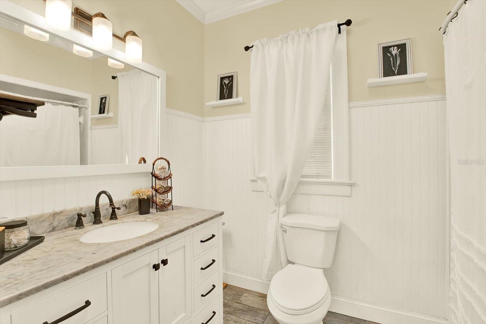 Image 12 of 26 For 1414 Paris Street