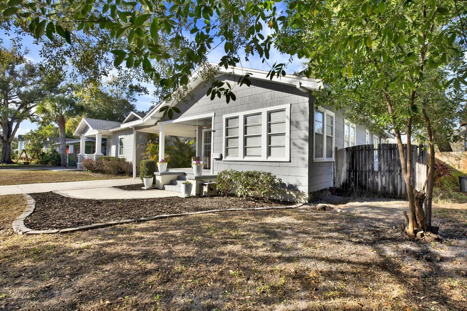 Image 19 of 26 For 1414 Paris Street