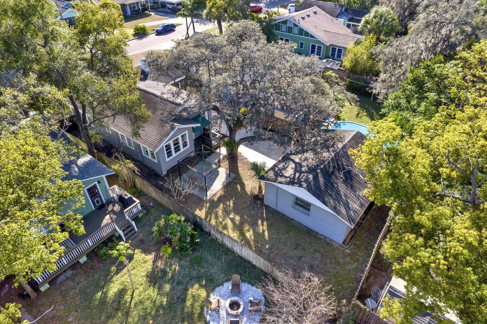 Image 23 of 26 For 1414 Paris Street