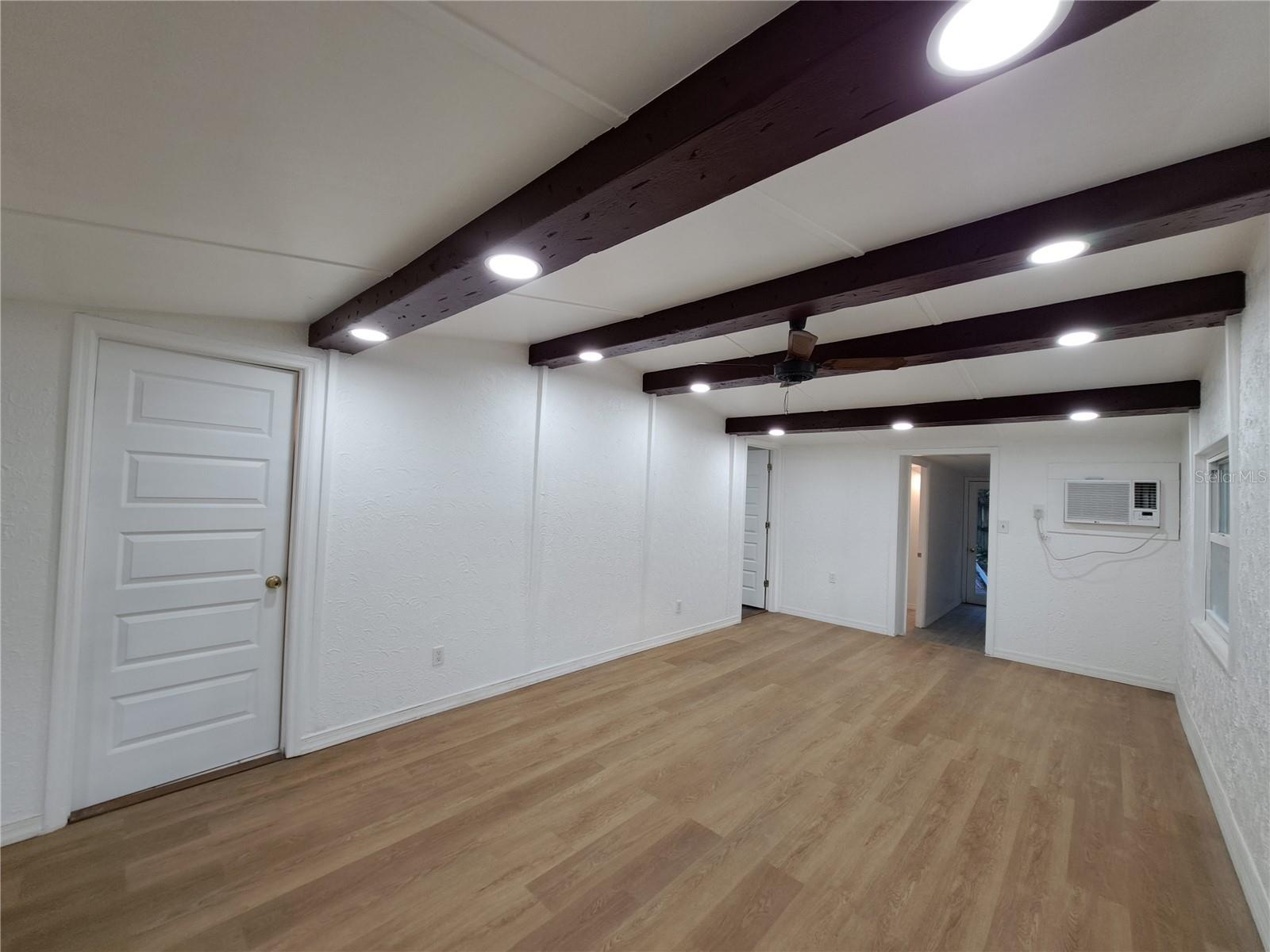 Image 14 of 39 For 1040 65th Street S