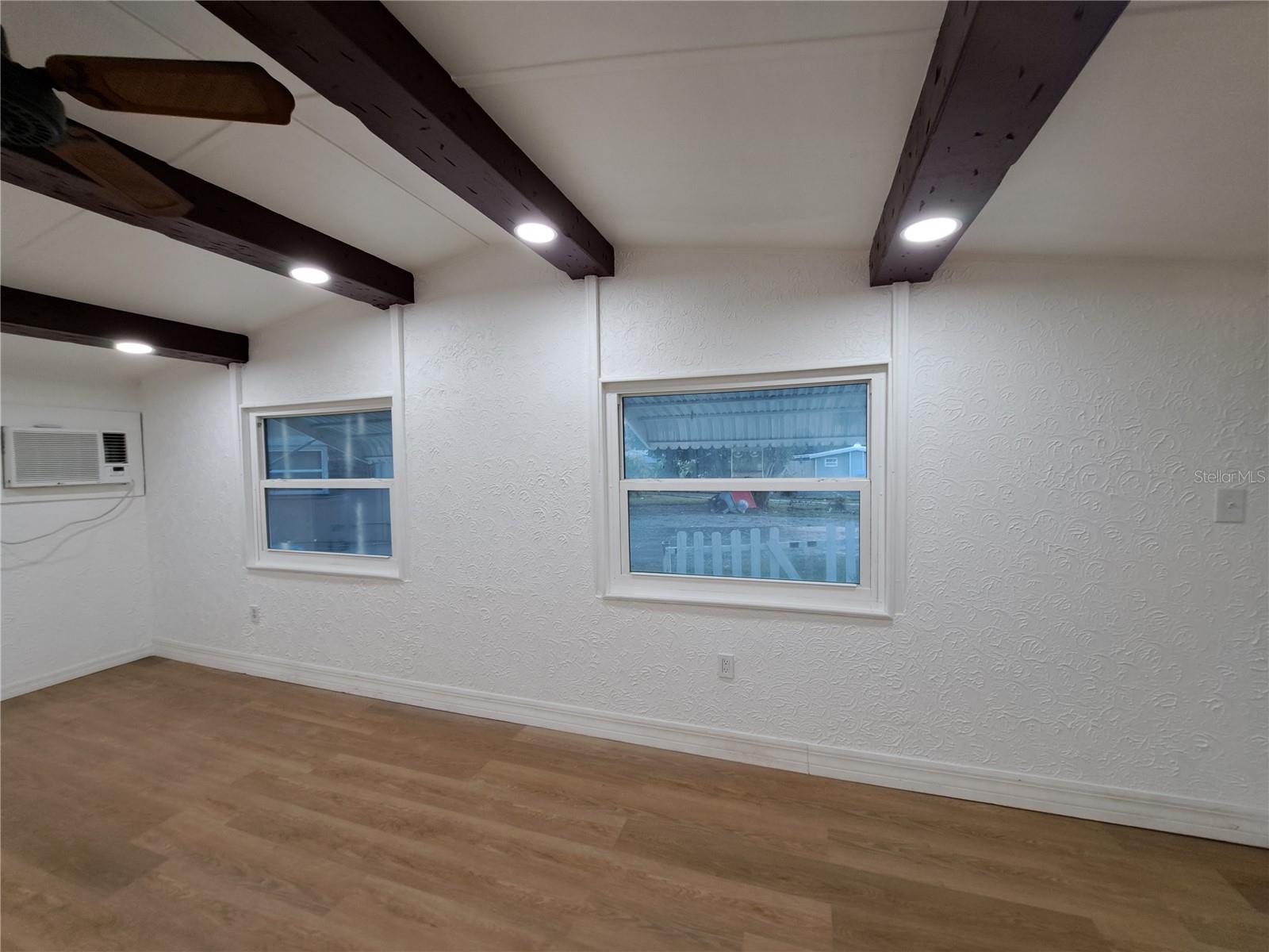 Image 16 of 39 For 1040 65th Street S