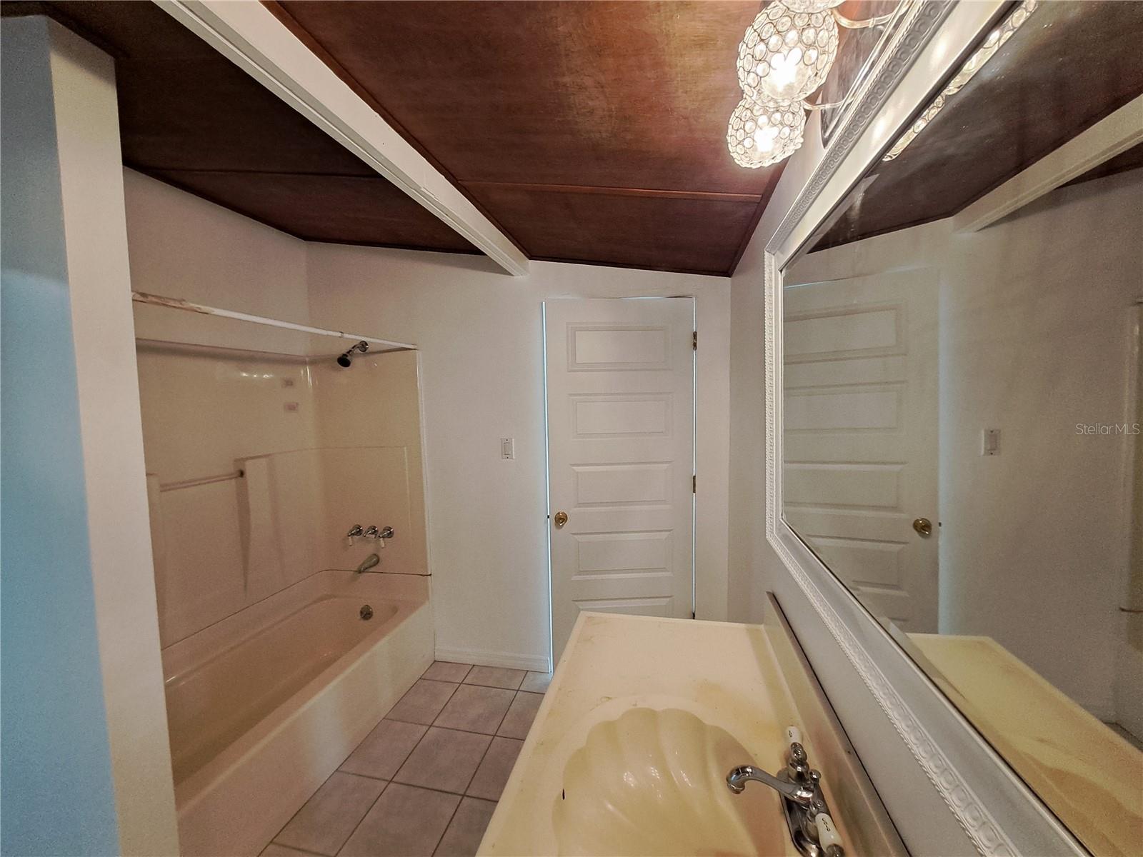 Image 25 of 39 For 1040 65th Street S