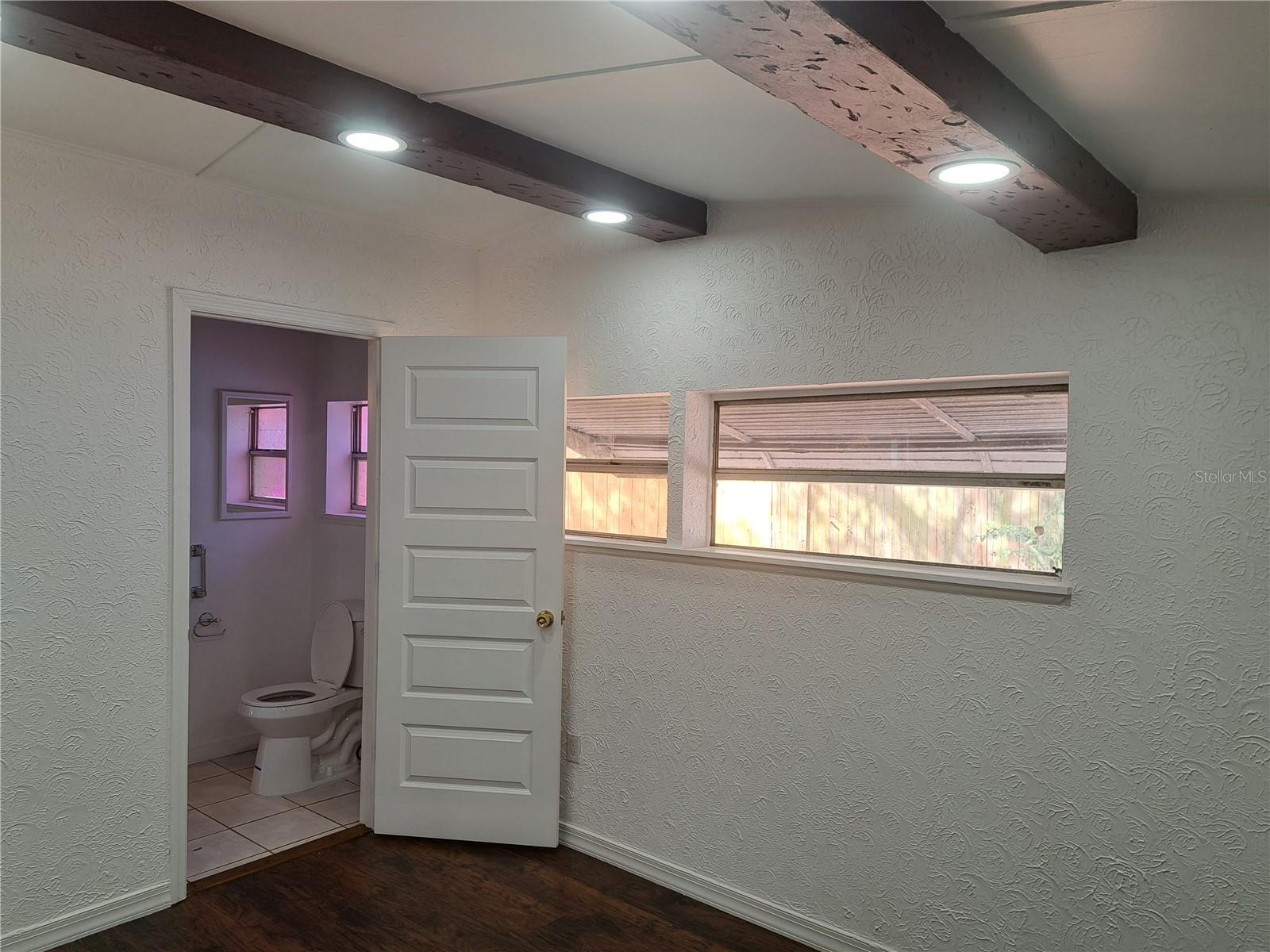 Image 27 of 39 For 1040 65th Street S