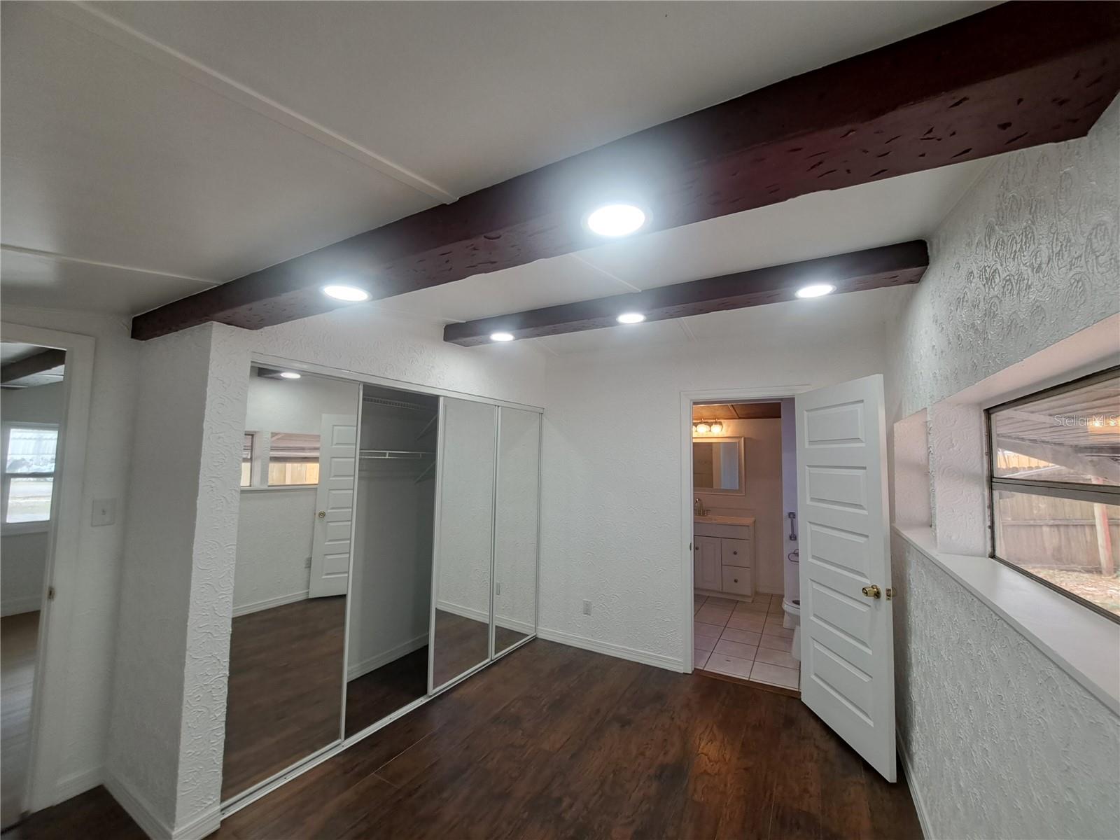 Image 28 of 39 For 1040 65th Street S