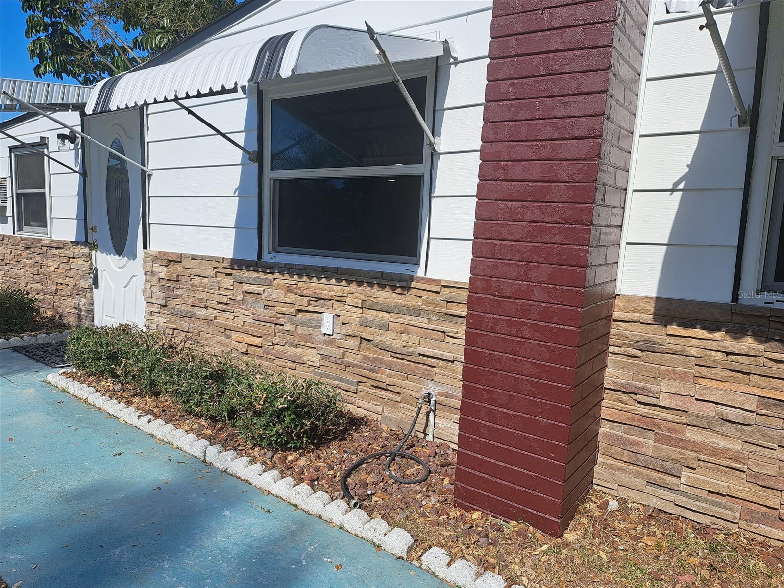 Image 33 of 39 For 1040 65th Street S