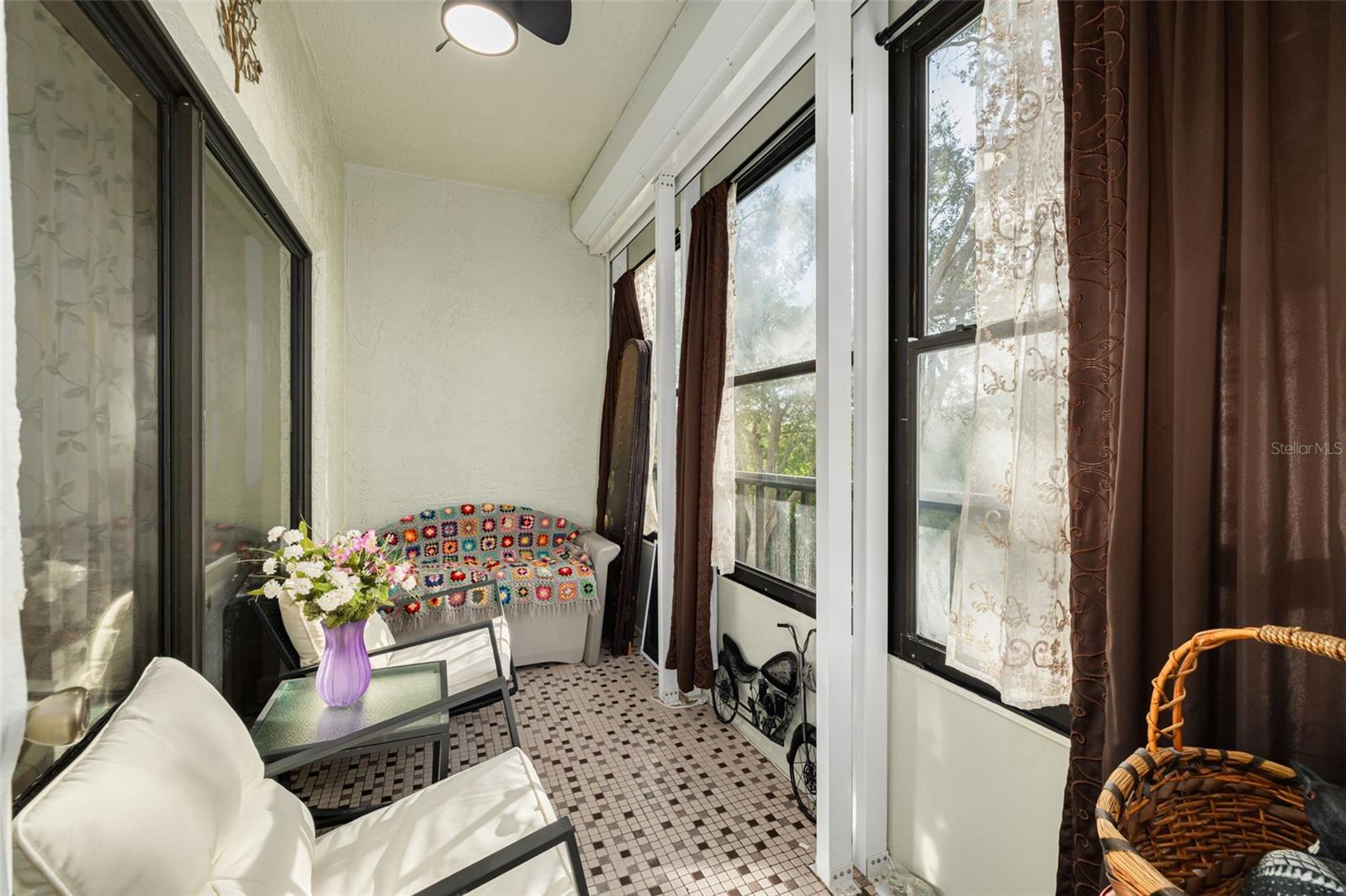 Image 16 of 32 For 8198 Terrace Garden Drive N 202