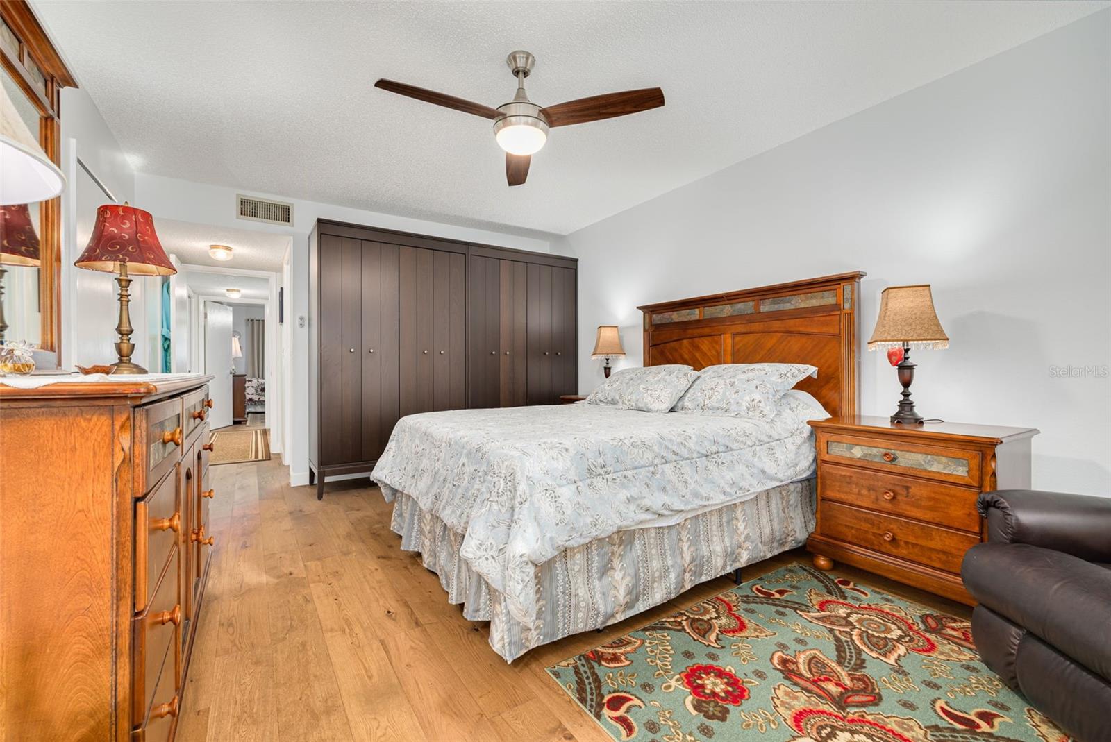 Image 17 of 32 For 8198 Terrace Garden Drive N 202