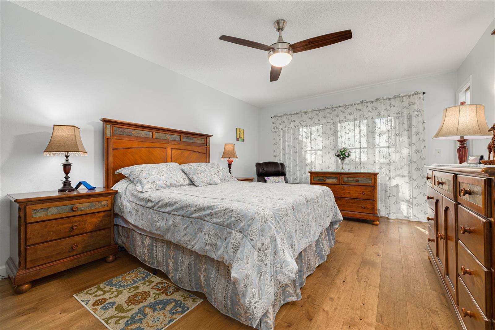 Image 18 of 32 For 8198 Terrace Garden Drive N 202