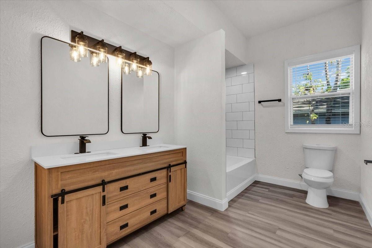 Image 22 of 29 For 3101 15th Street