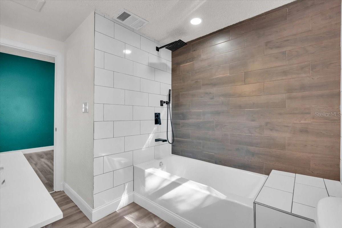 Image 27 of 29 For 3101 15th Street