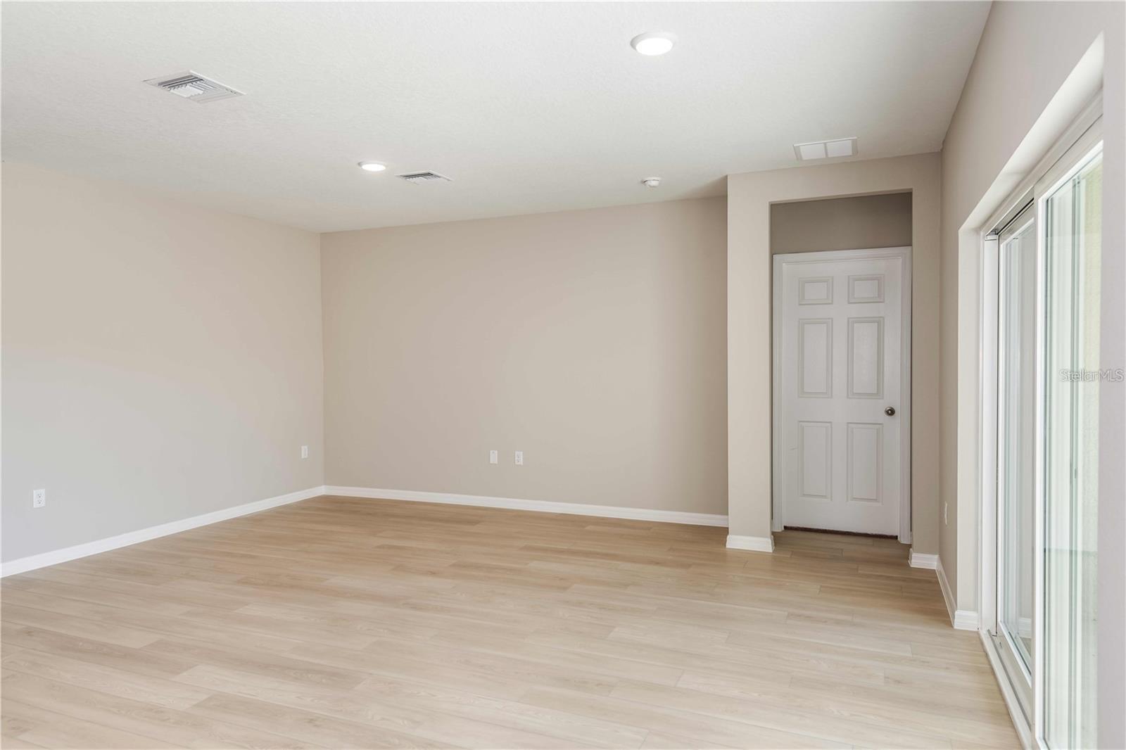 Image 6 of 38 For 12831 Canter Call Road