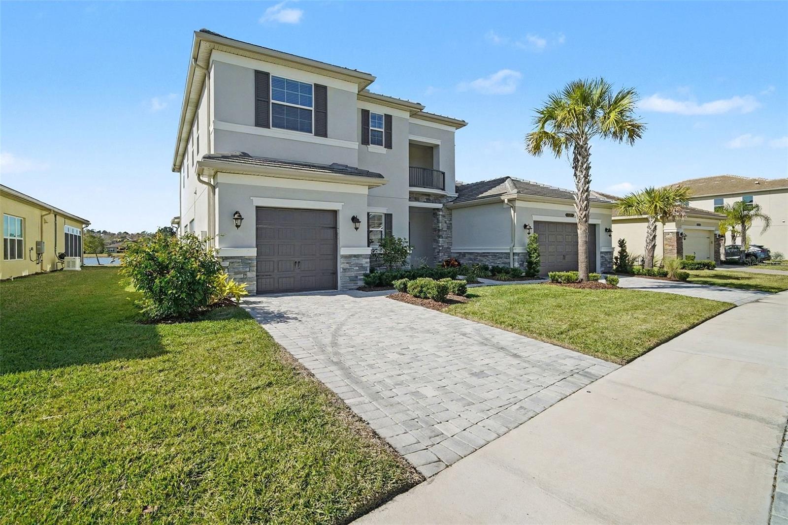 Listing photo id 10 for 3263 Juniper Springs Street
