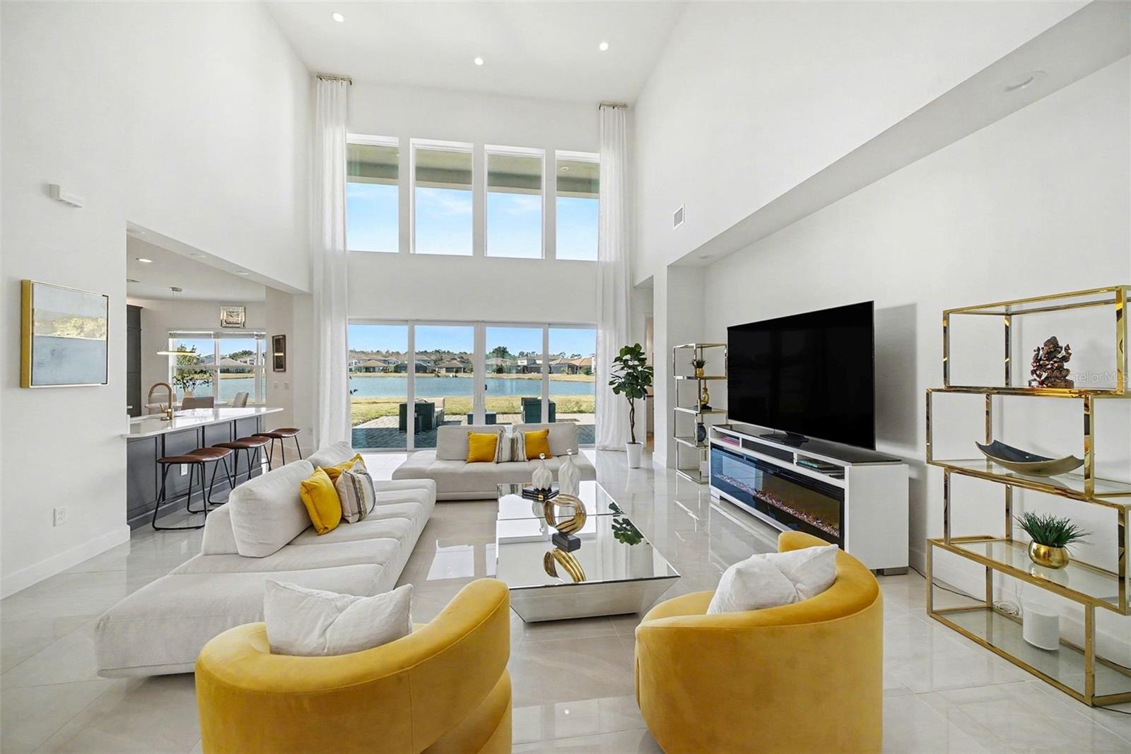 Listing photo id 14 for 3263 Juniper Springs Street