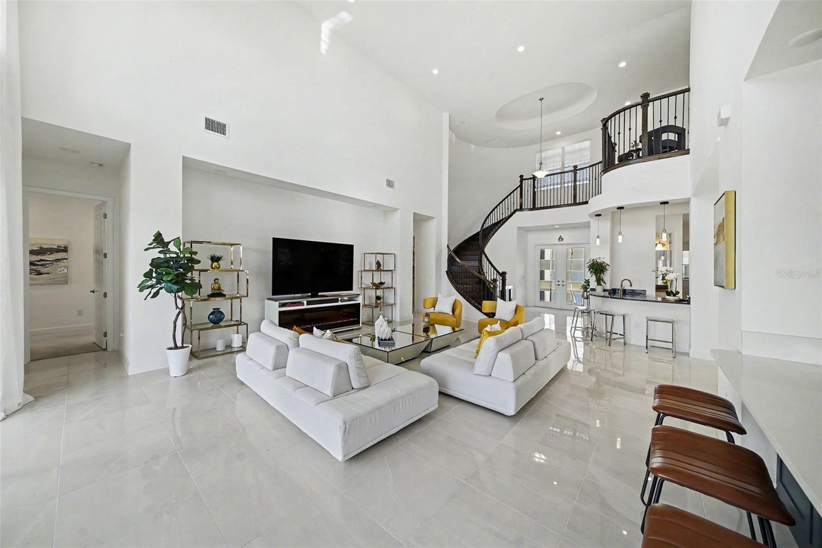 Listing photo id 15 for 3263 Juniper Springs Street