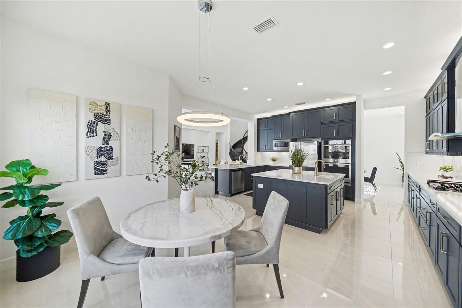 Listing photo id 19 for 3263 Juniper Springs Street