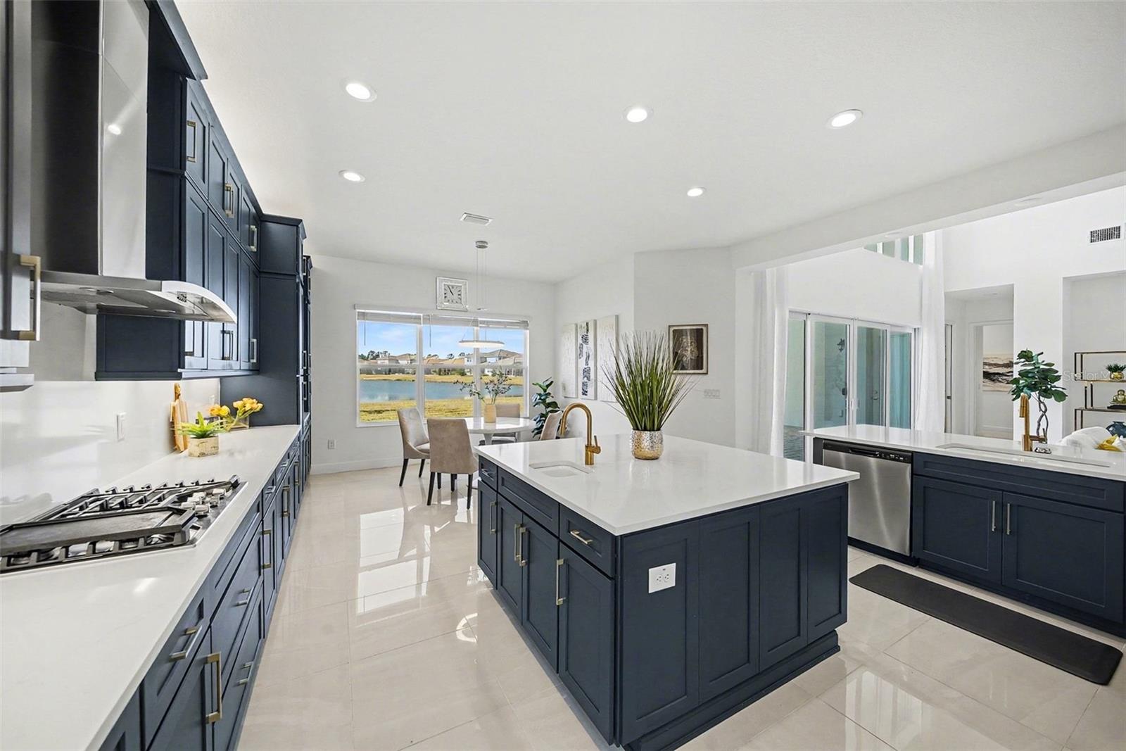 Listing photo id 20 for 3263 Juniper Springs Street