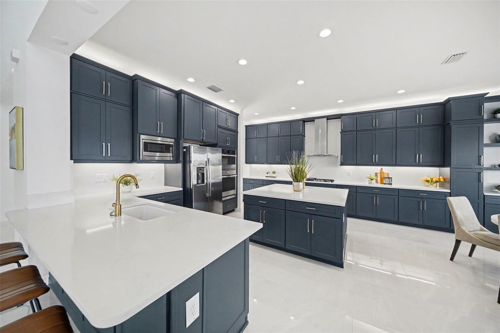 Listing photo id 21 for 3263 Juniper Springs Street