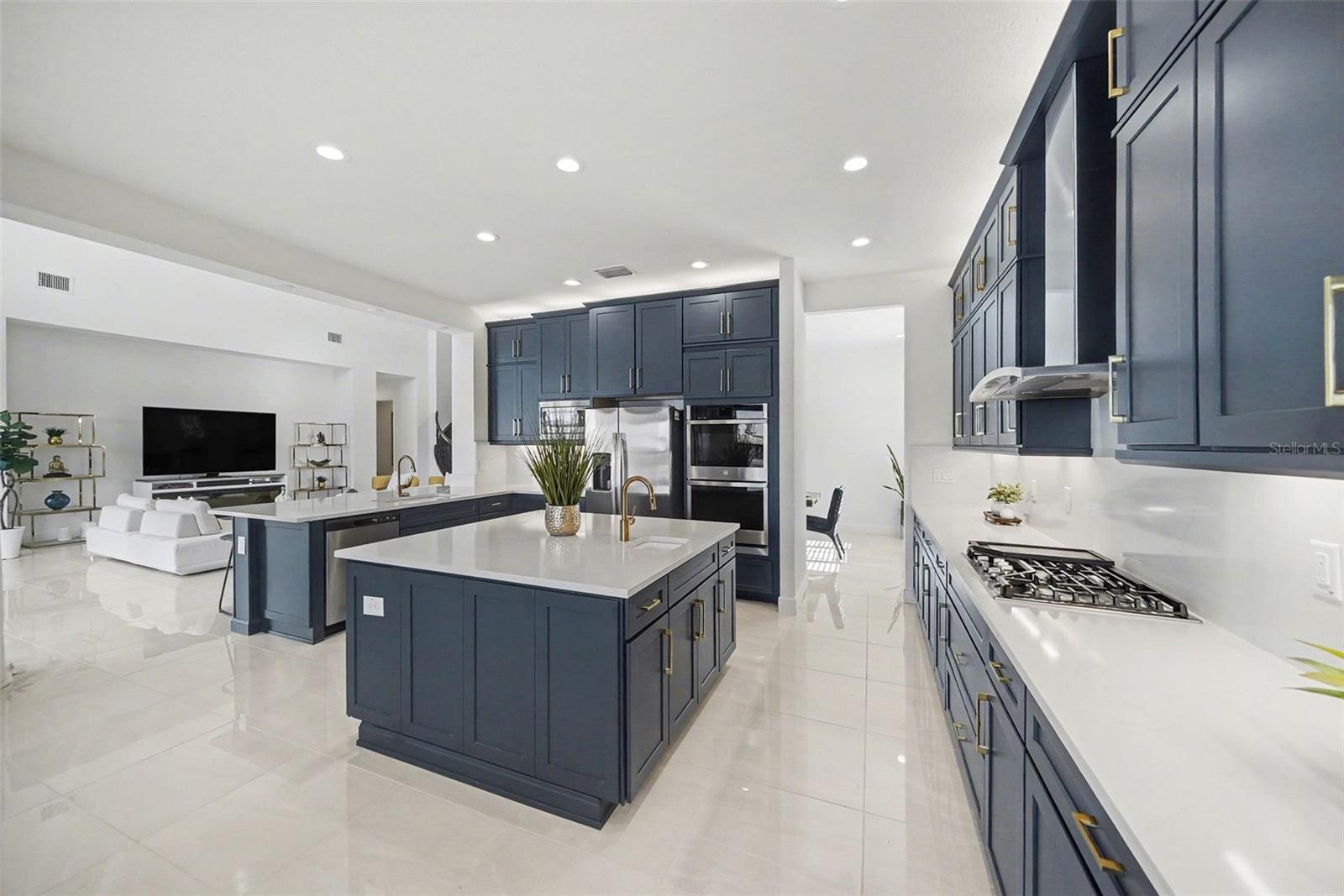 Listing photo id 23 for 3263 Juniper Springs Street