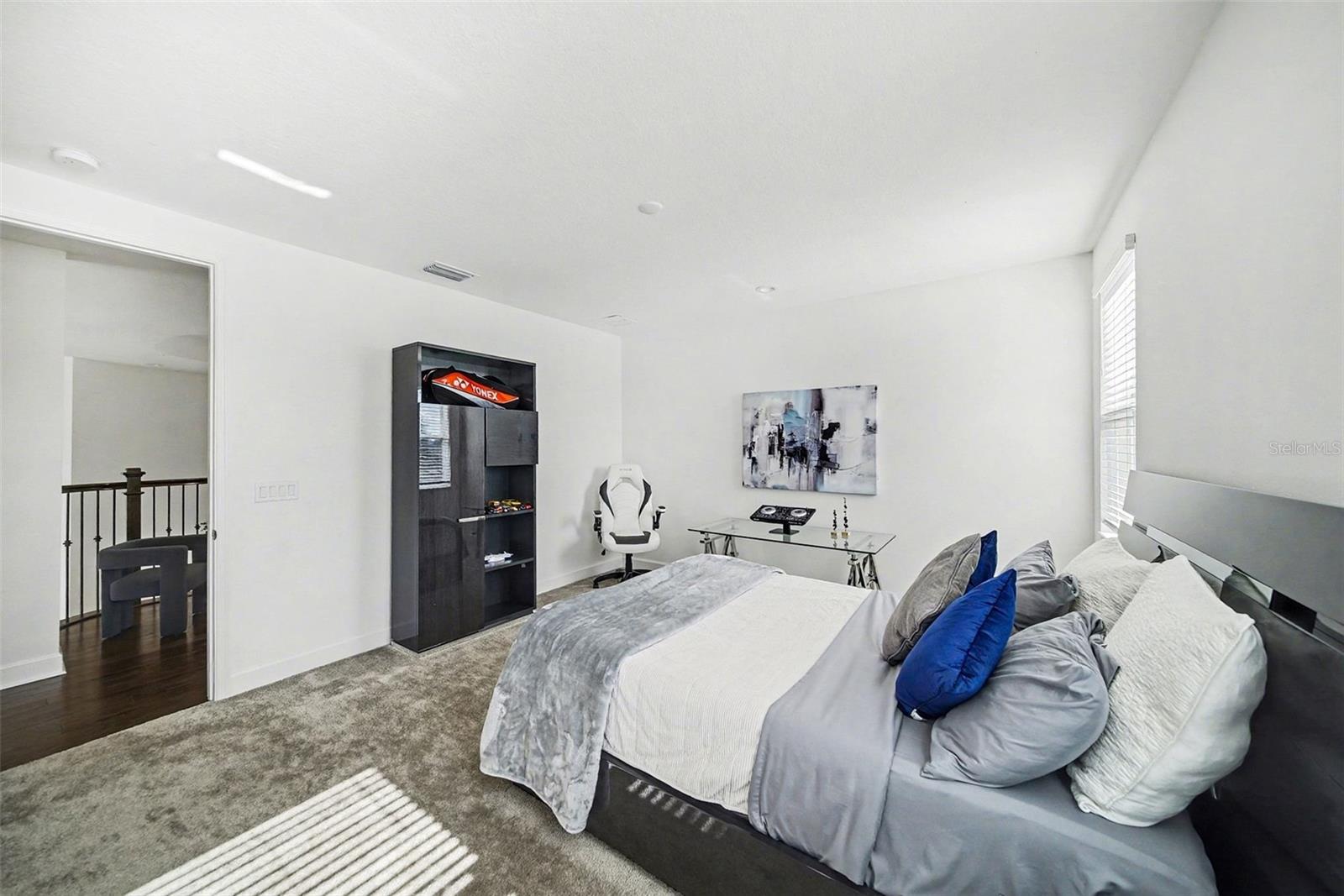 Listing photo id 41 for 3263 Juniper Springs Street