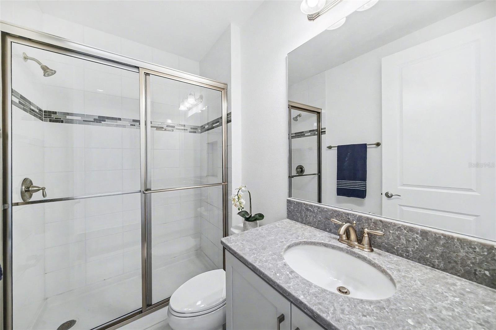 Listing photo id 42 for 3263 Juniper Springs Street