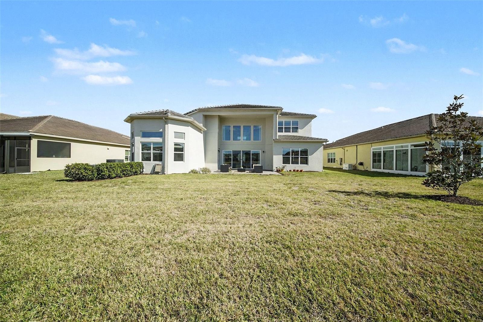 Listing photo id 44 for 3263 Juniper Springs Street