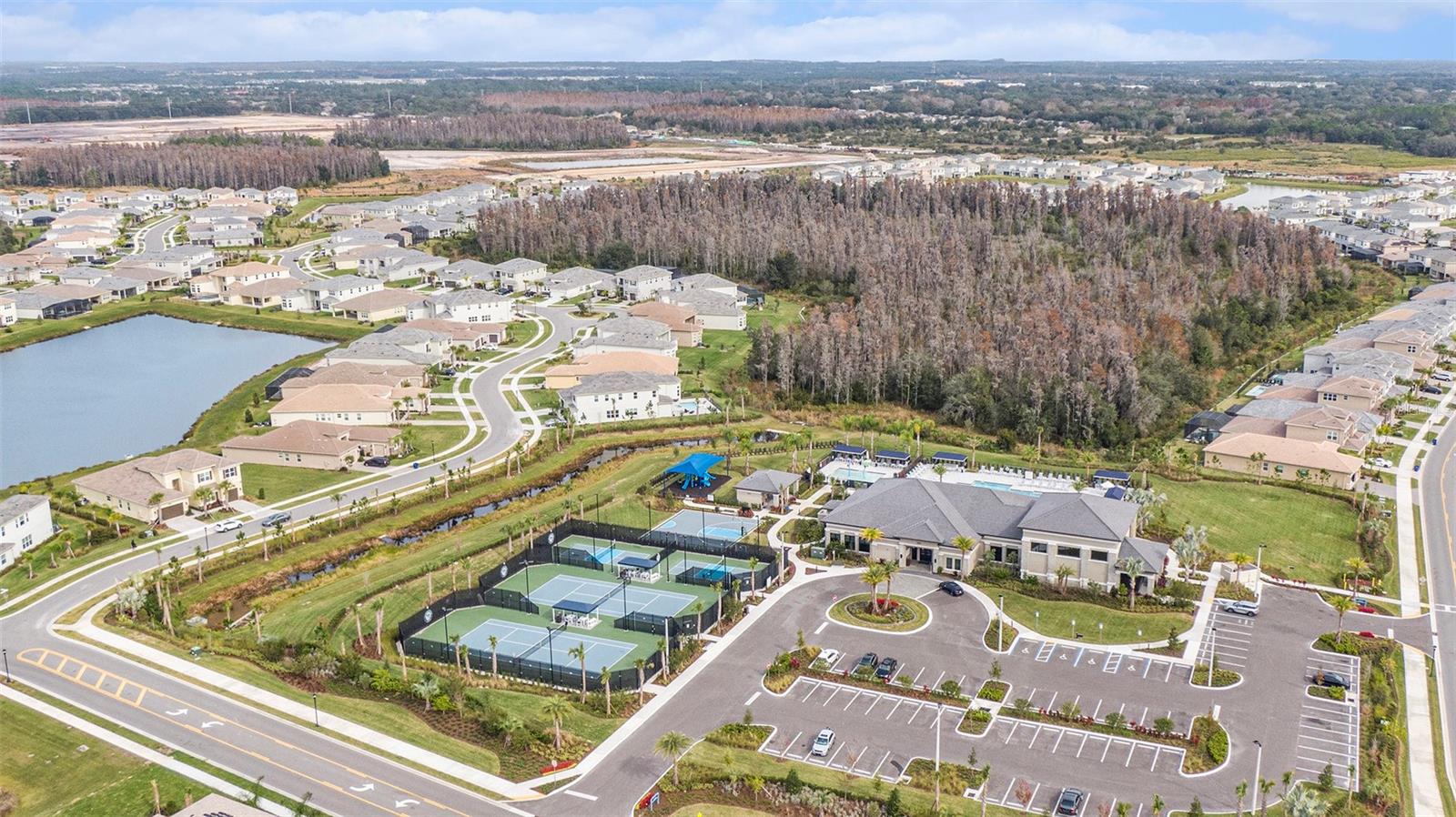 Listing photo id 56 for 3263 Juniper Springs Street