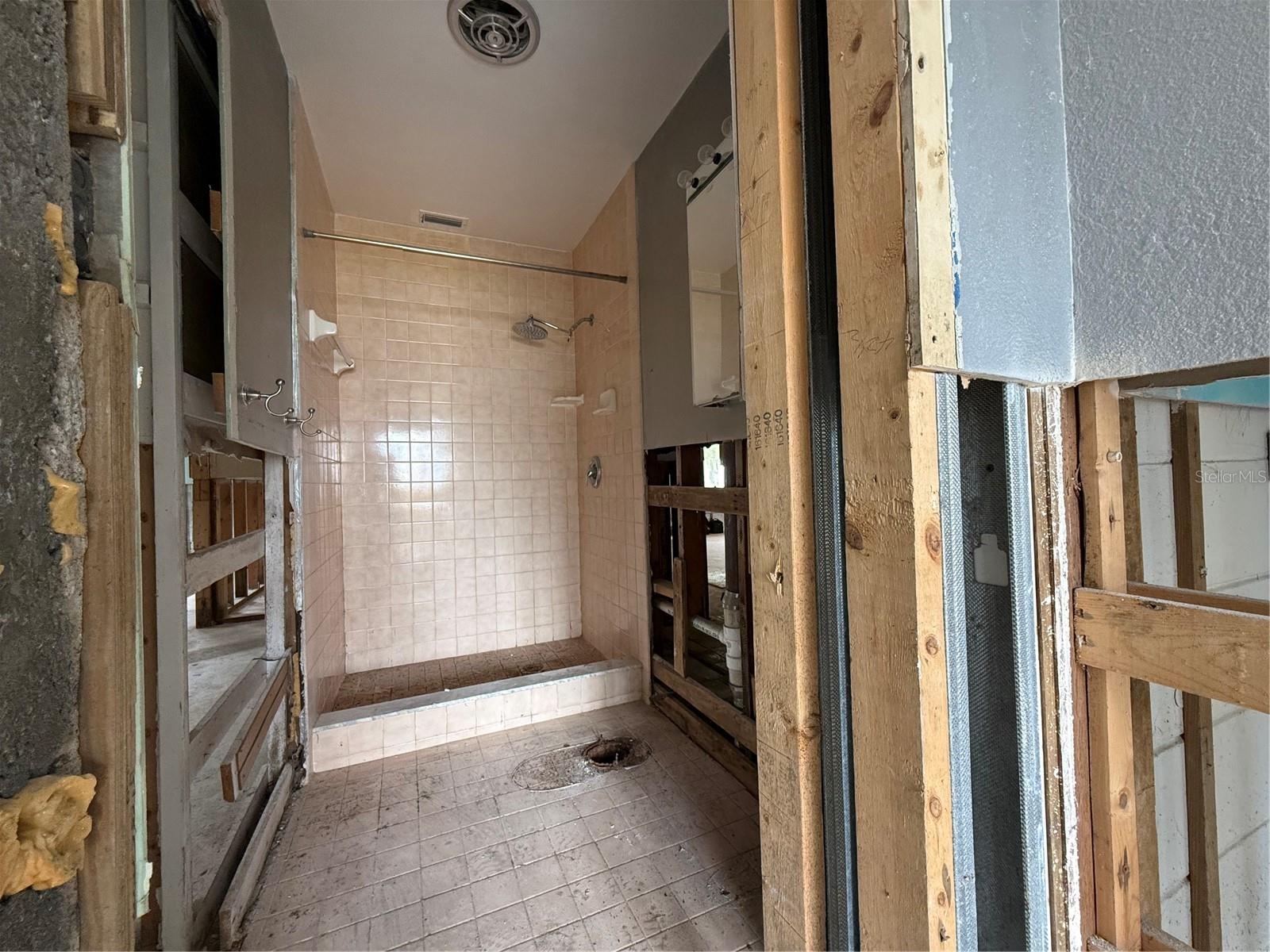 Image 6 of 14 For 1015 Boca Ciega Isle Drive