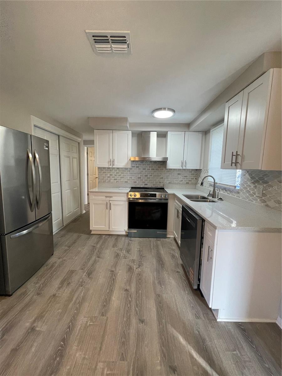 Image 2 of 12 For 4614 Taray Lane