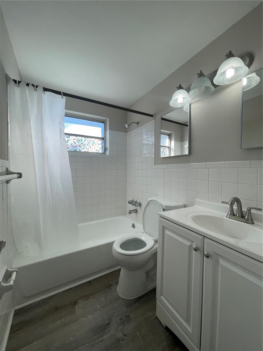 Image 4 of 12 For 4614 Taray Lane