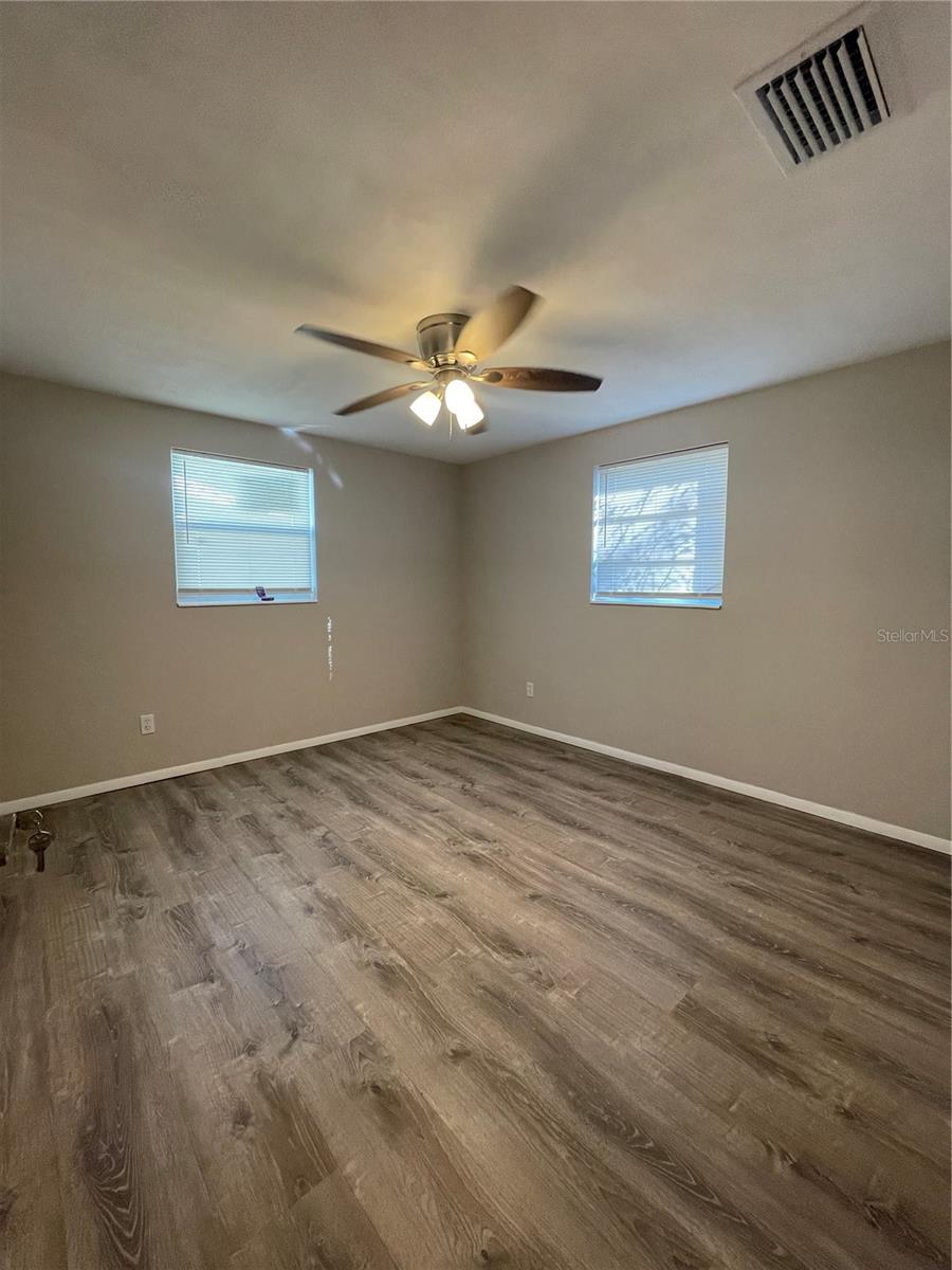 Image 5 of 12 For 4614 Taray Lane