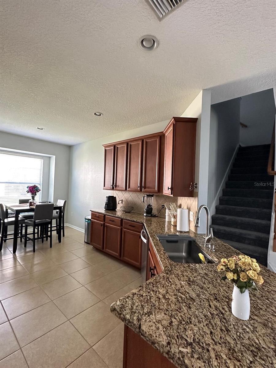 Image 4 of 7 For 32029 Garden Alcove Loop