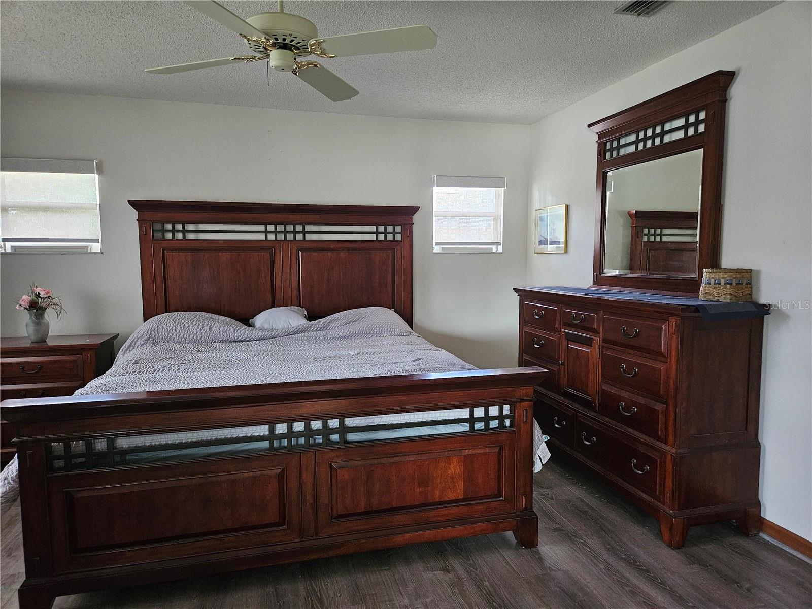 Image 27 of 33 For 2014 View Drive