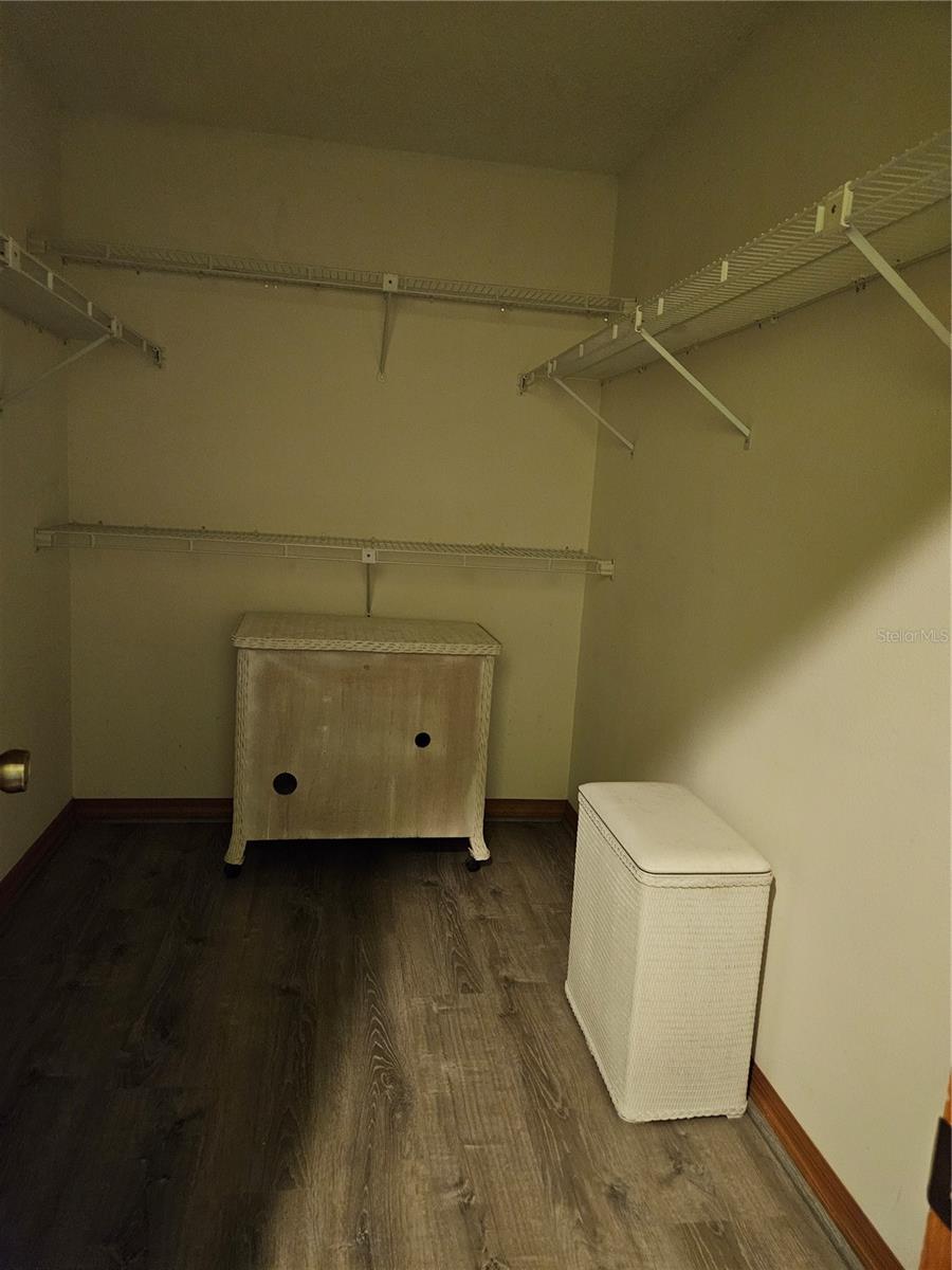 Image 29 of 33 For 2014 View Drive