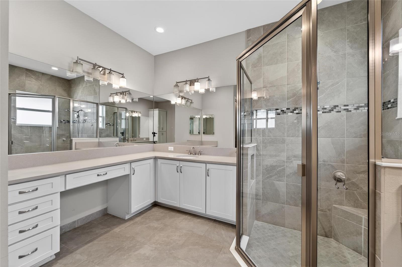 Image 36 of 79 For 15512 Corona Del Mar Drive