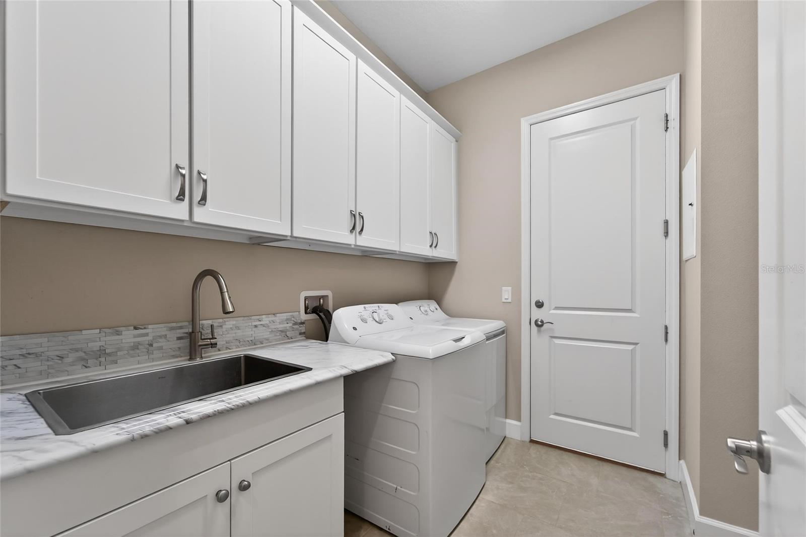 Image 48 of 79 For 15512 Corona Del Mar Drive