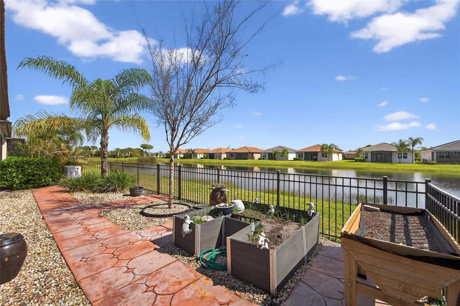 Image 58 of 79 For 15512 Corona Del Mar Drive