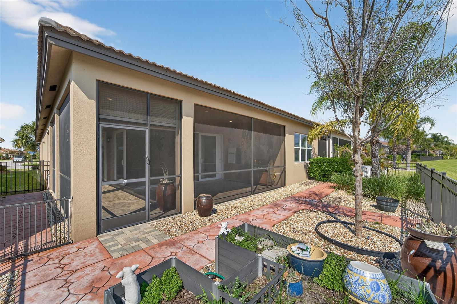 Image 59 of 79 For 15512 Corona Del Mar Drive