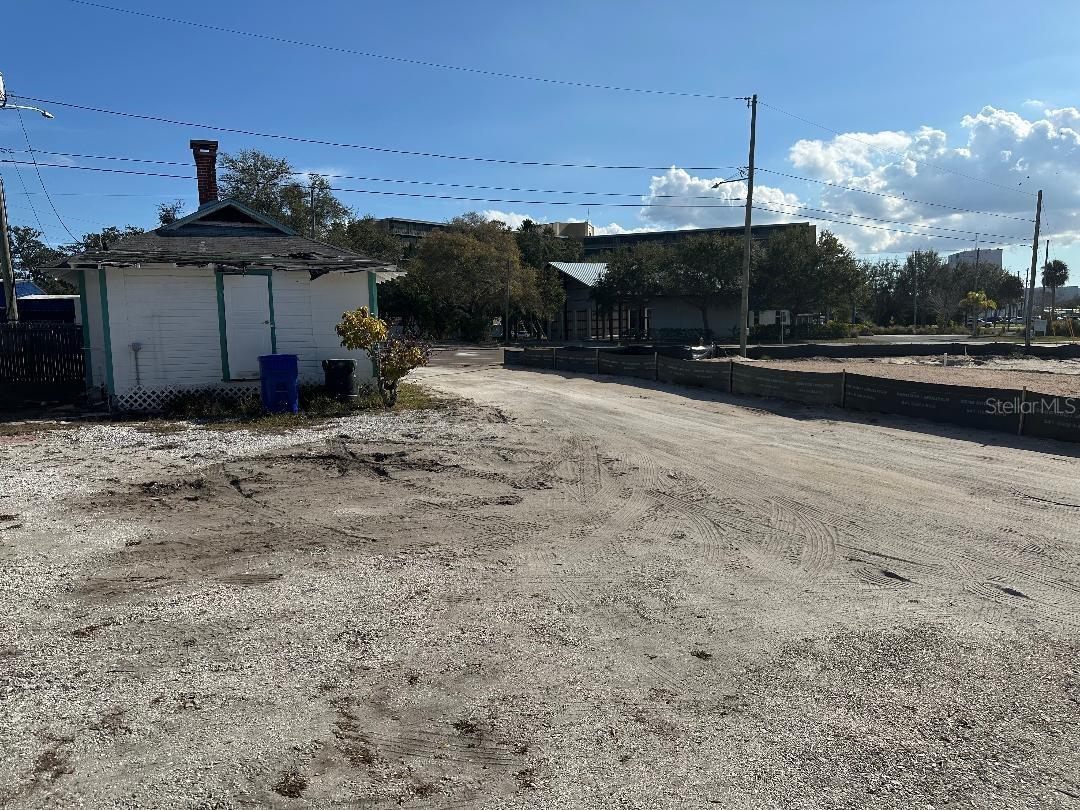 Image 12 of 14 For 736 Main Street