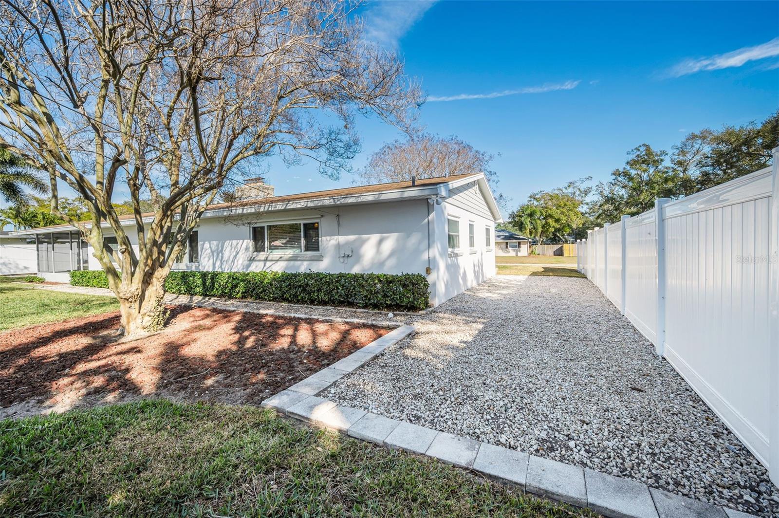 Image 36 of 41 For 1338 Hamlin Drive