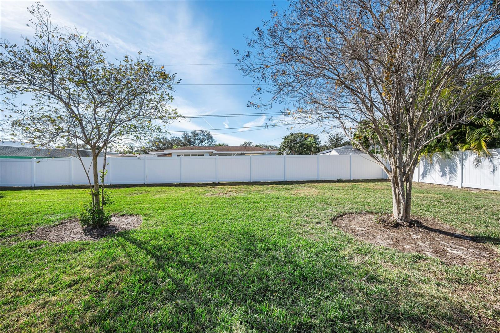 Image 37 of 41 For 1338 Hamlin Drive