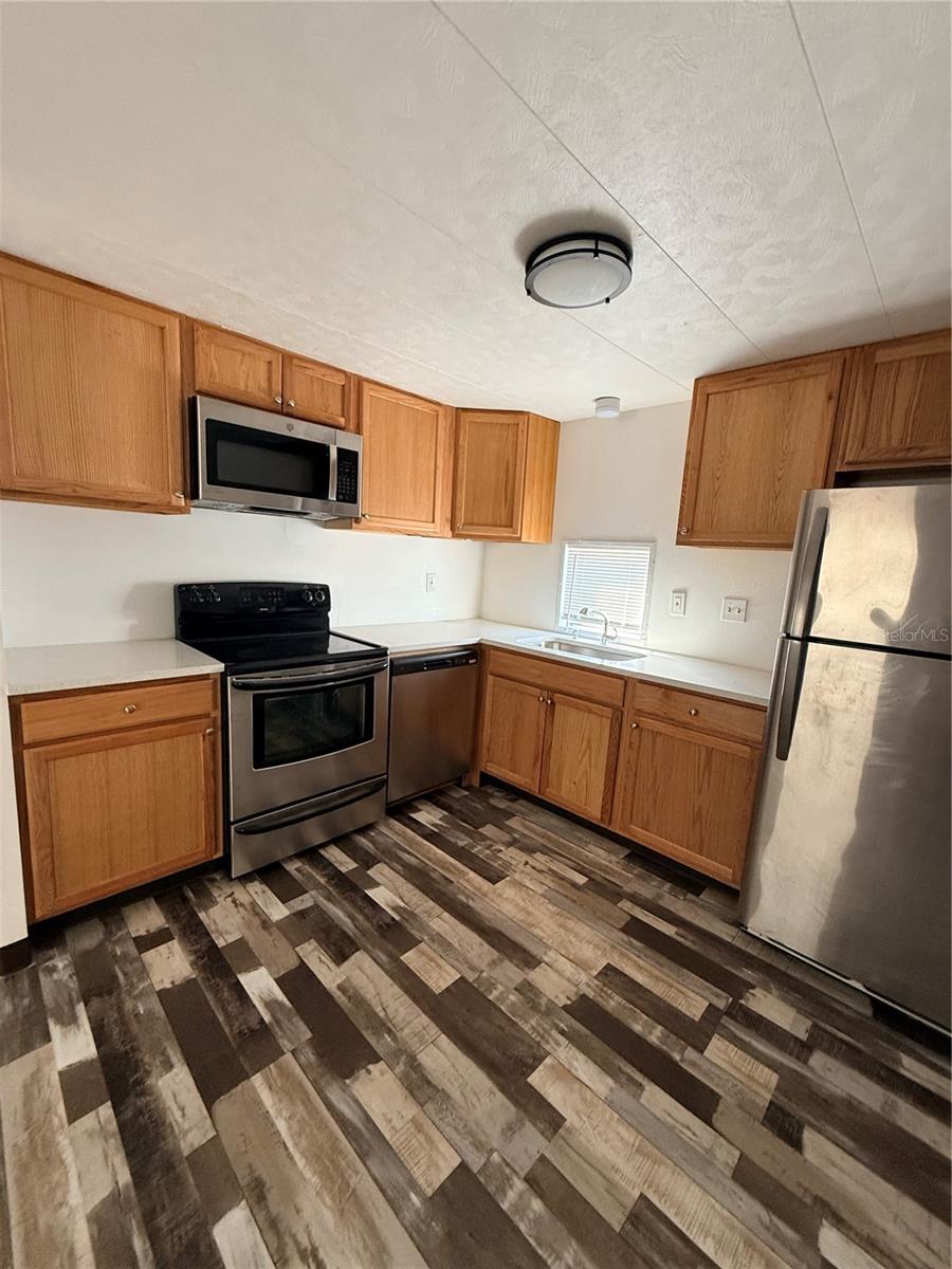 Image 20 of 38 For 4004 Reggie Drive