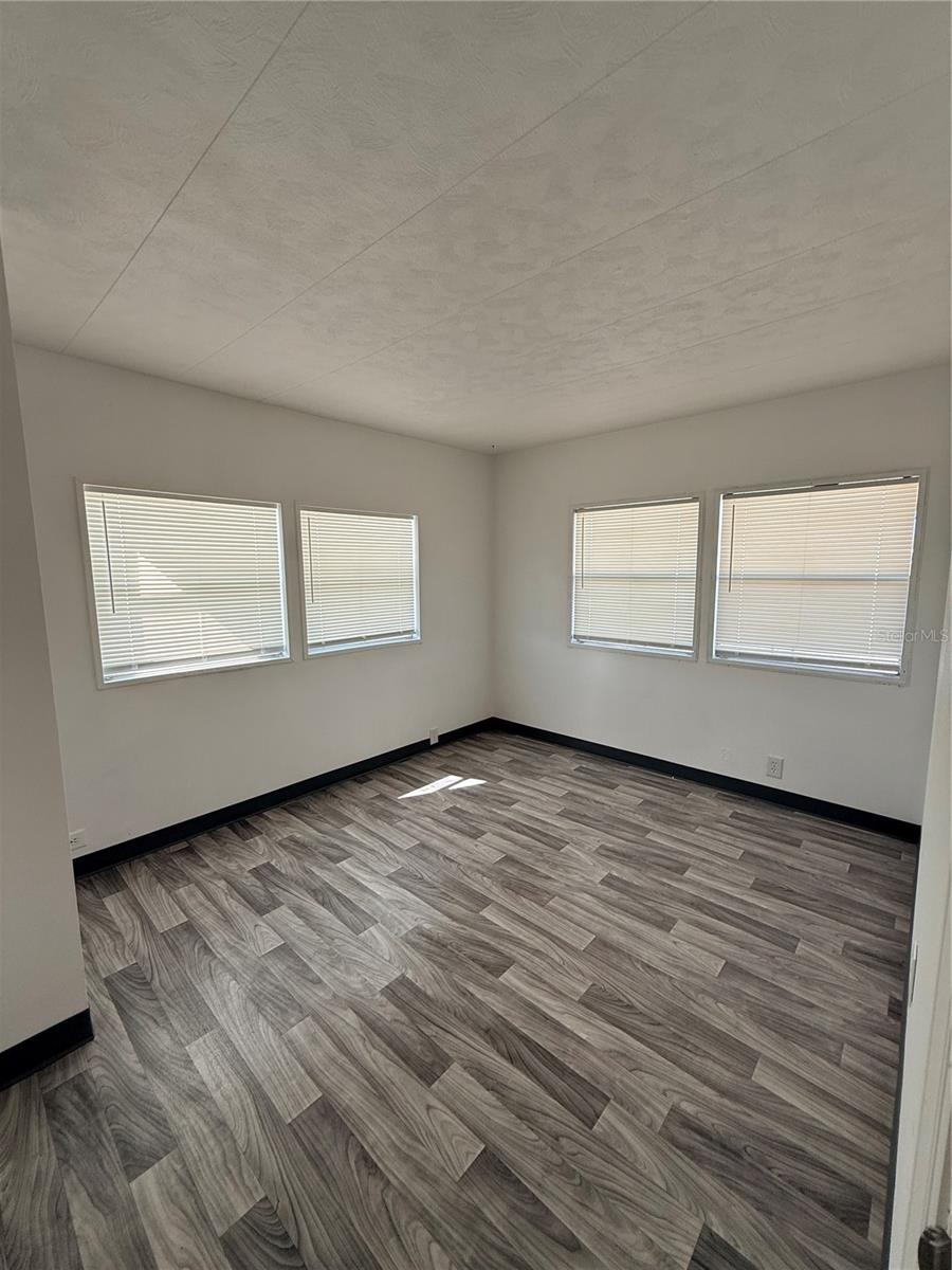 Image 25 of 38 For 4004 Reggie Drive