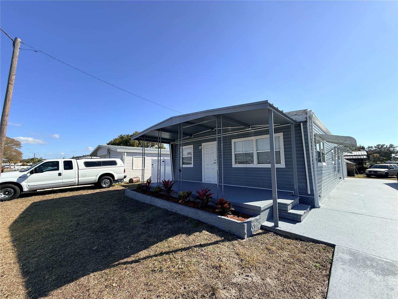 Image 5 of 38 For 4004 Reggie Drive